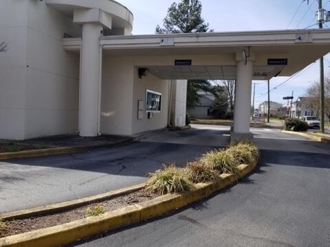 More Photos Of 100 Bosley Ave, Suffolk Bank For Lease
