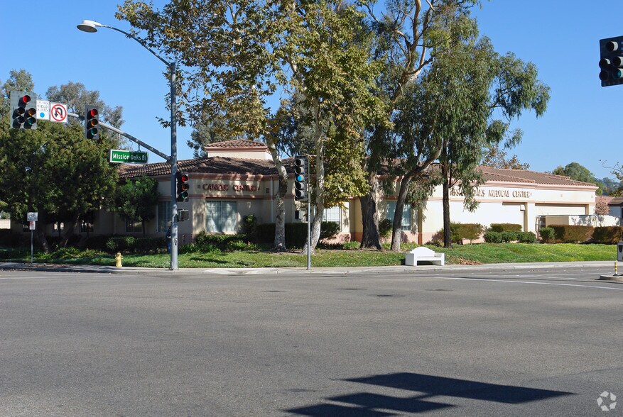 More Photos Of 5301 Mission Oaks Blvd, Camarillo Medical For Lease