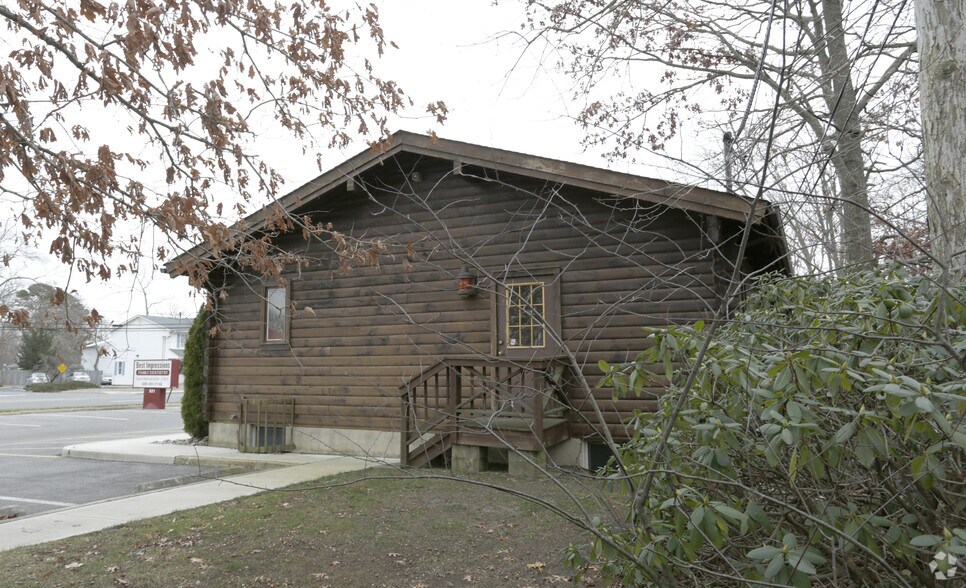 More Photos Of 321 Lacey Rd, Forked River Medical For Sale