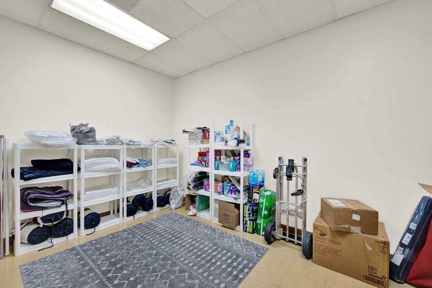 More Photos Of 814 Court St, Woodland Rehabilitation Center For Sale