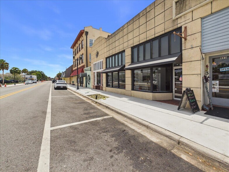 More Photos Of 621 St Johns Ave, Palatka Storefront For Sale