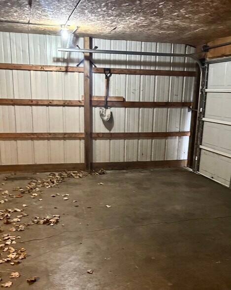 More Photos Of 2520 N Euclid Ave, Bay City Medical For Sale