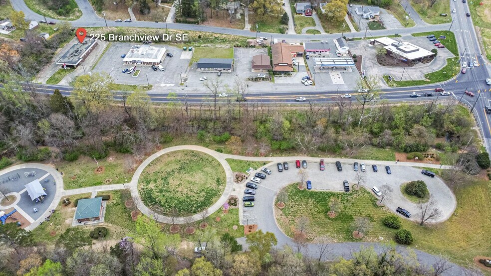 More Photos Of 225 SE Branchview Dr, Concord Freestanding For Sale