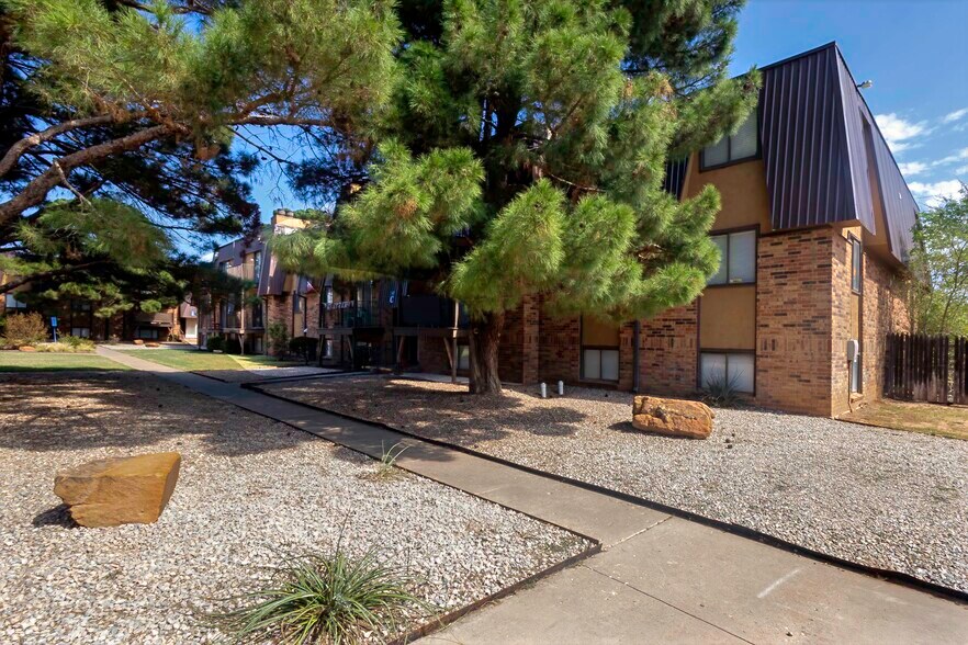 Primary Photo Of 5202 Bangor Ave, Lubbock Apartments For Sale