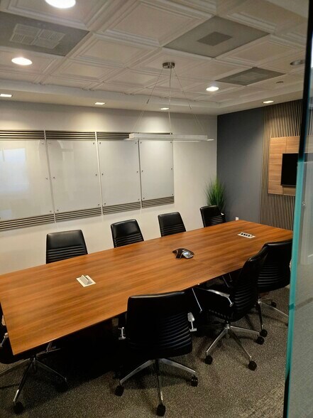 More Photos Of 110 SE 6th St, Fort Lauderdale Coworking Space