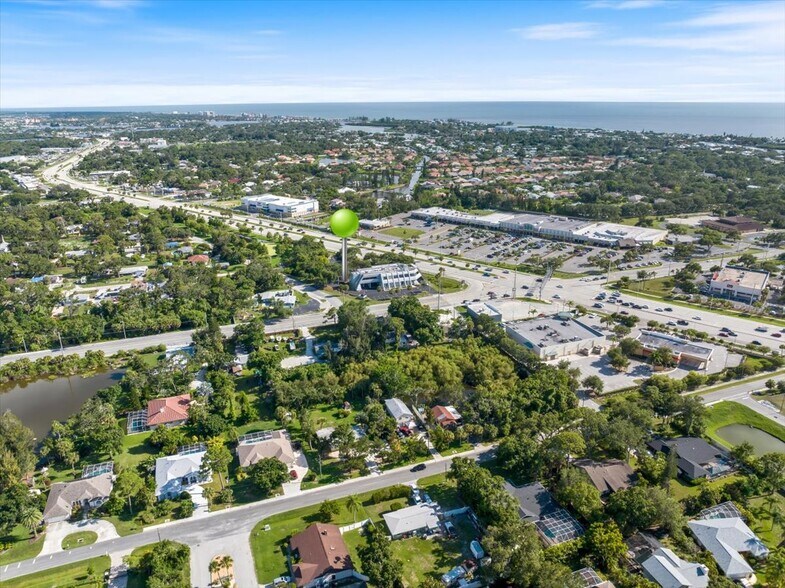 More Photos Of 1000 N Tamiami Trl, Nokomis Bank For Sale
