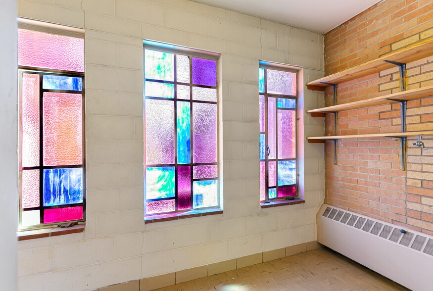 More Photos Of 3955-3995 N Irving St, Denver Religious Facility For Lease