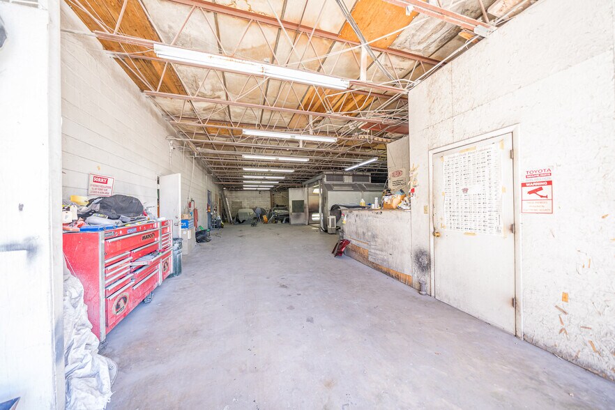 More Photos Of 1018 Orange St, Titusville Warehouse For Sale