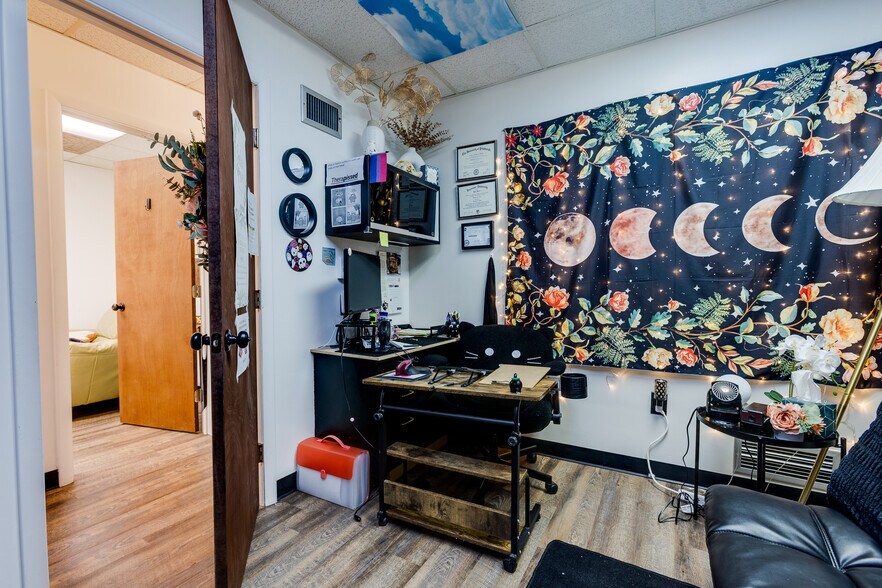 More Photos Of 745 E Warrington Ave, Pittsburgh Medical For Lease
