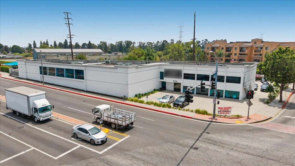 More Photos Of 6730 E Florence Ave, Bell Gardens Service For Sale