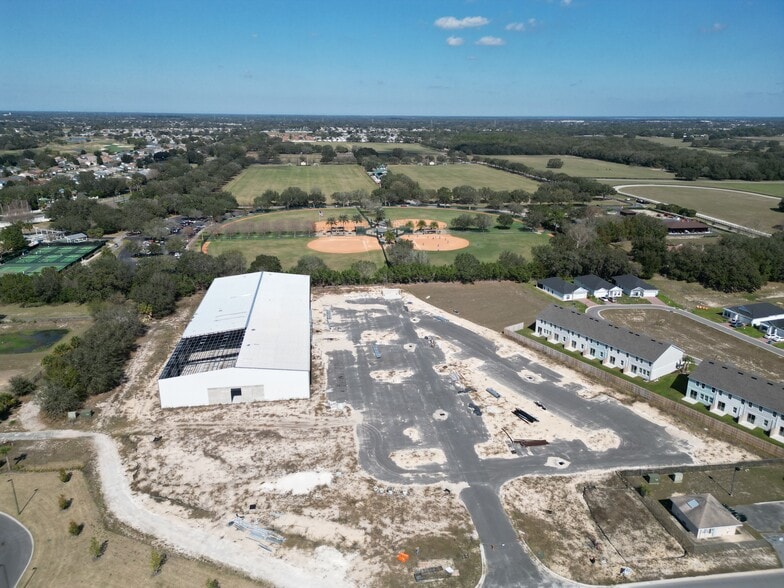 More Photos Of 11826 NE 62nd Ter, Lady Lake Warehouse For Sale