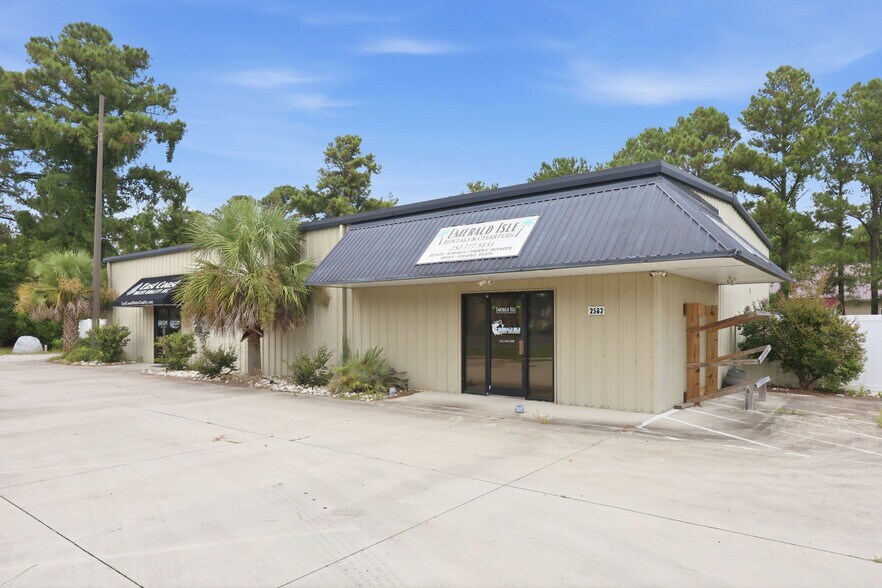 More Photos Of 2582 Highway 24, Newport Service For Lease