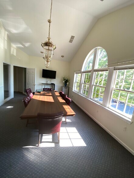 More Photos Of 4200 Evergreen Ln, Annandale Medical For Sale