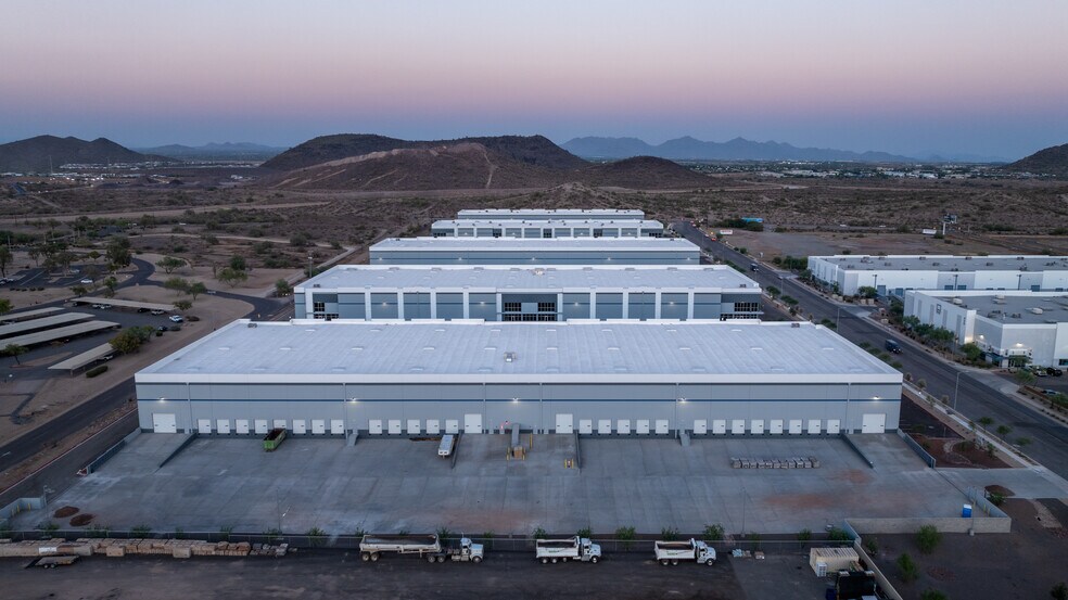 More Photos Of 500 E Pinnacle Peak Rd, Phoenix Unknown For Lease