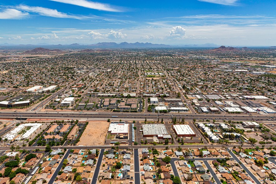 More Photos Of 18008 N Black Canyon Fwy, Phoenix Warehouse For Lease