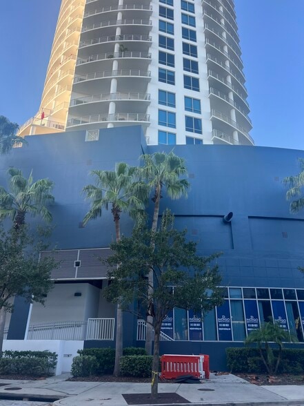 More Photos Of 375-3 S 12th St, Tampa Office For Sale