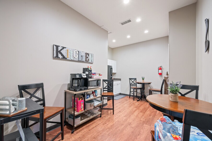 More Photos Of 8826 34 Rd, Cadillac Storefront For Sale