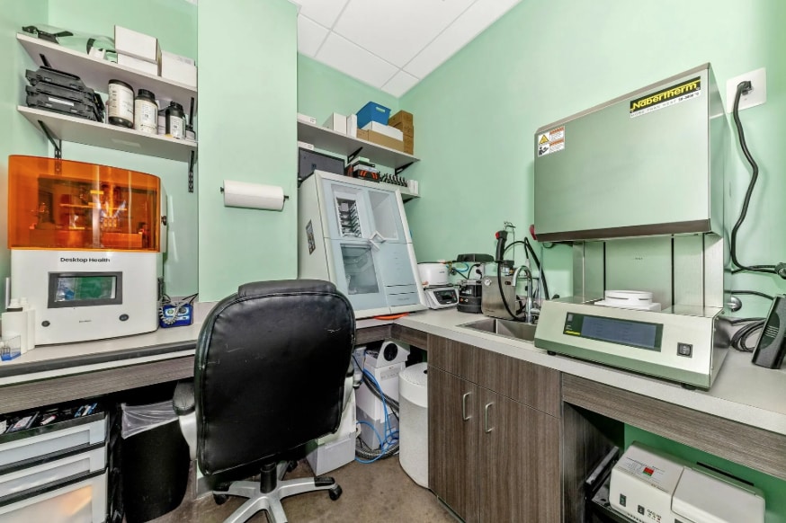 More Photos Of 6550 Mercantile Dr E, Frederick Medical For Sale