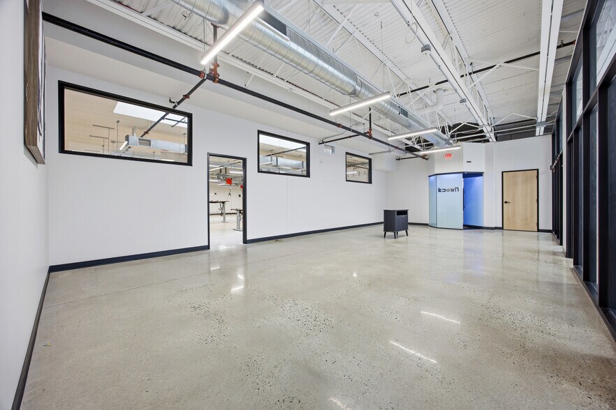 More Photos Of 118 N Broadway, Fargo Office For Lease