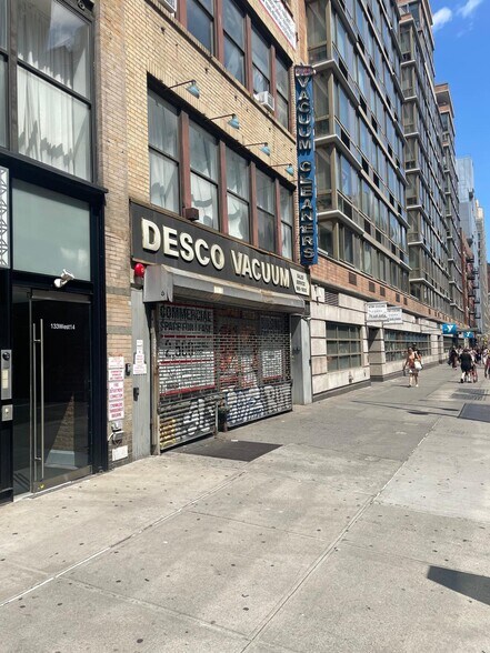 More Photos Of 131 W 14th St, New York Storefront Retail Residential For Lease