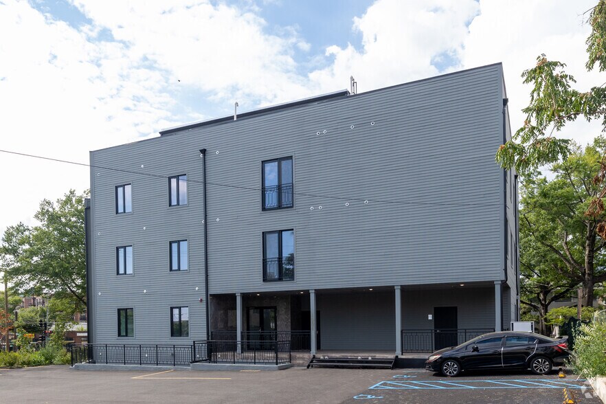 More Photos Of 1001 Rhode Island Ave NE, Washington Apartments For Sale