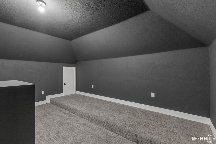 More Photos Of 405 W Gilbert St, Henrietta Hospitality For Sale