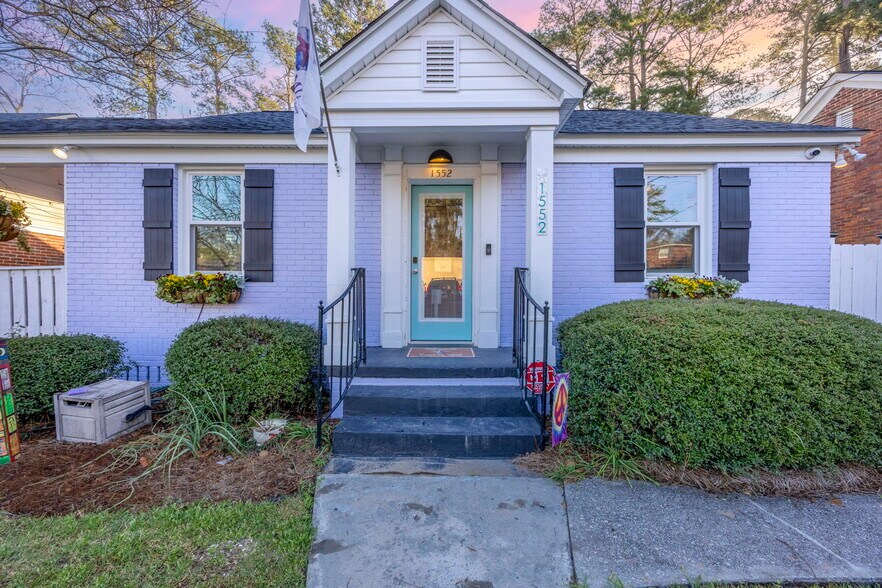 More Photos Of 1552 Sunnyside Dr, Columbia Flex For Lease