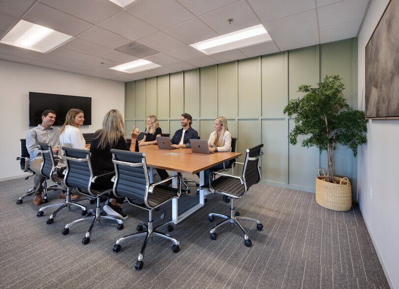 More Photos Of 27131 Calle Arroyo, San Juan Capistrano Coworking Space