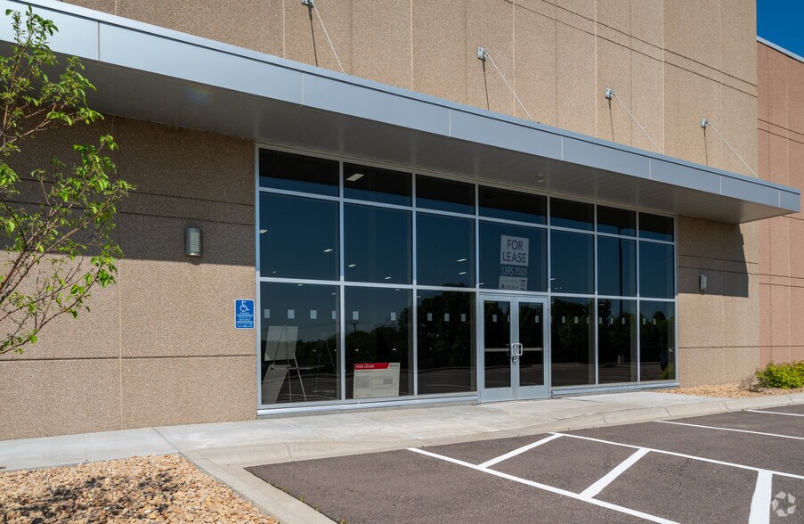 More Photos Of 19730 S Diamond Lake Rd, Rogers Distribution For Lease