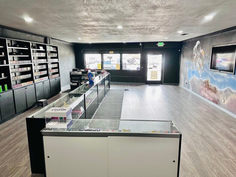 More Photos Of 716 N Orchard St, Boise Storefront For Lease