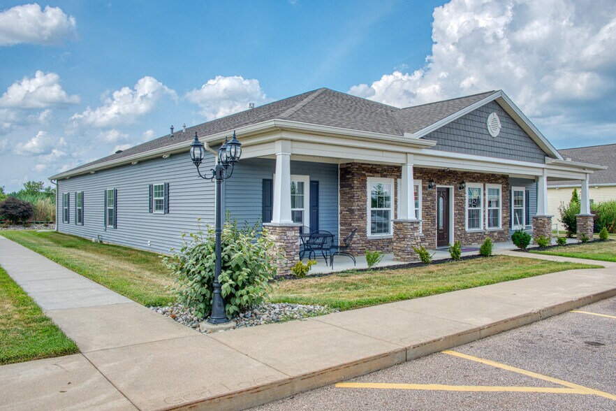 More Photos Of 1605 Vandekarr Rd, Owosso Assisted Living For Sale