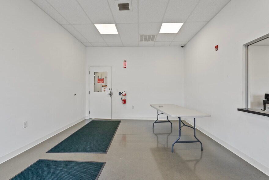 More Photos Of 620 US Highway 27 N, Cynthiana Industrial For Lease