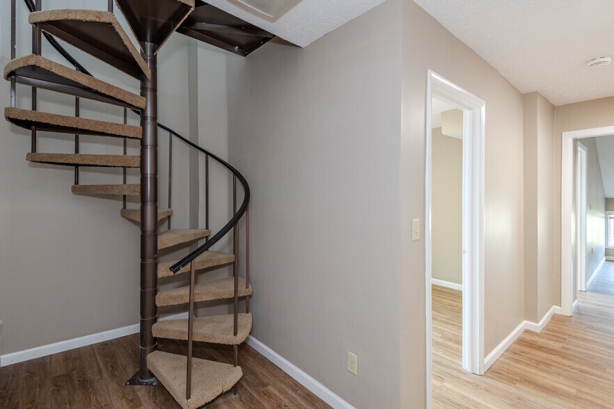 More Photos Of 6750 Brandt Pike, Huber Heights Medical For Sale