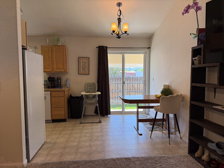 More Photos Of 3010 Elm St, Baker City Apartments For Sale