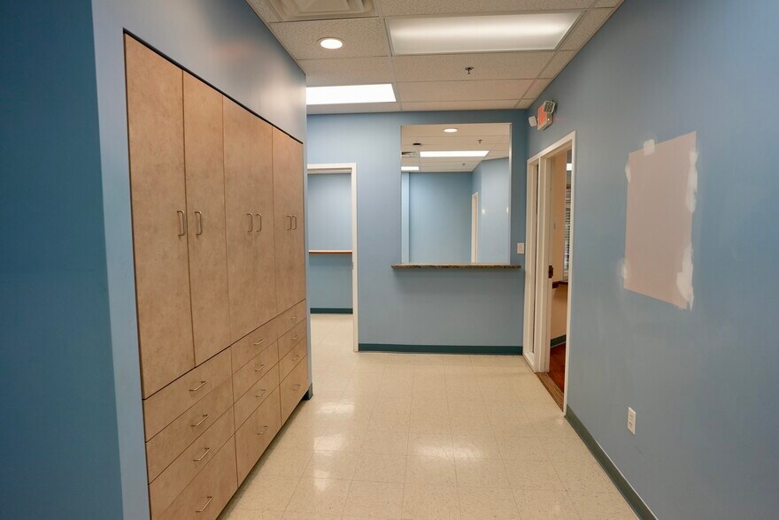 More Photos Of 1340 Belmont St, Brockton Medical For Lease