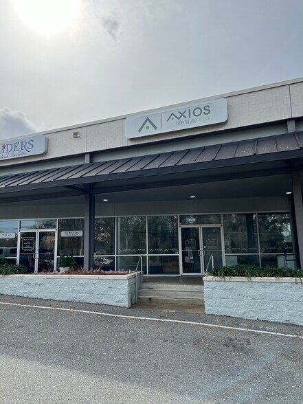 More Photos Of 1122 Thomasville Rd, Tallahassee Freestanding For Lease