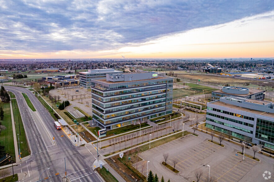 More Photos Of 4838 Richard Rd SW, Calgary Office For Lease