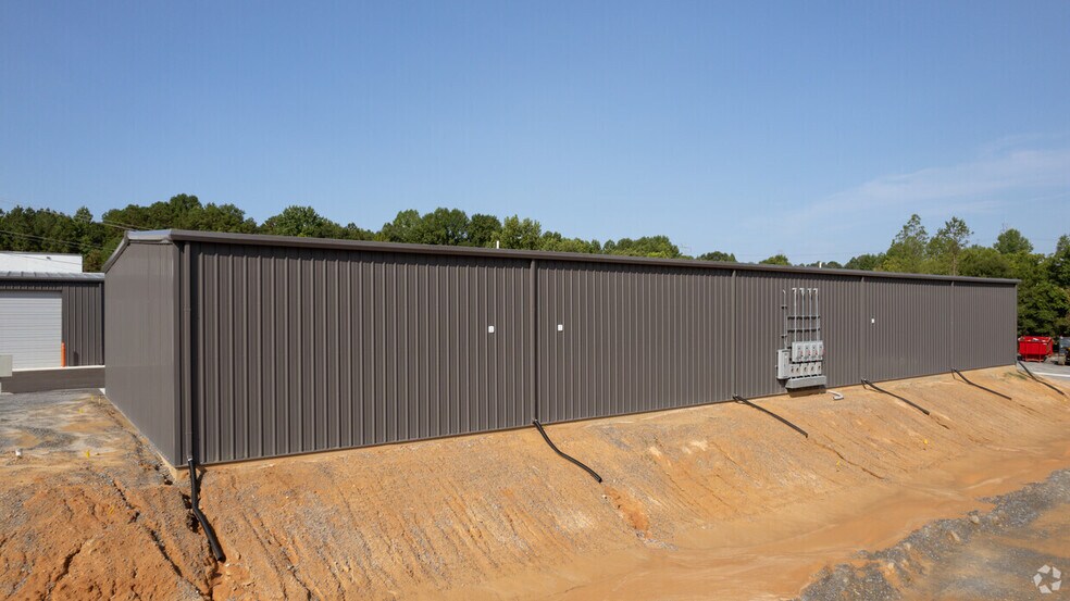 More Photos Of 1848 Chespark Dr, Gastonia Unknown For Lease