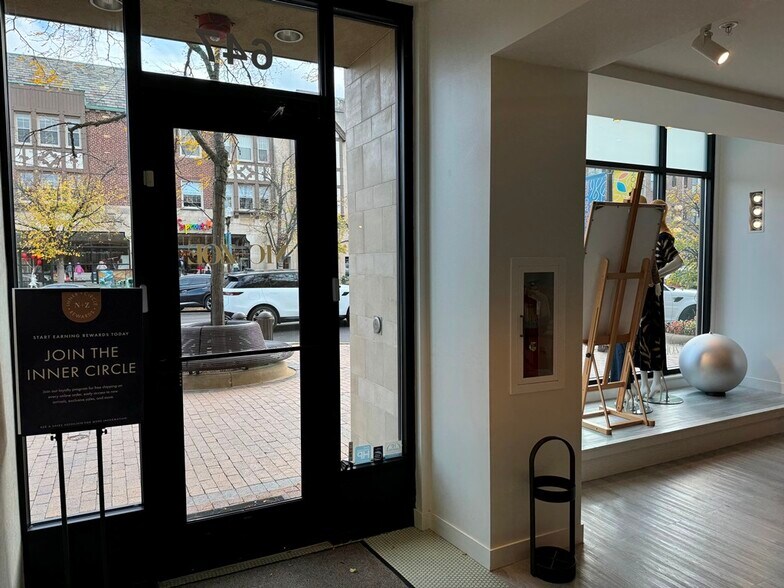 More Photos Of 643 Central Ave, Highland Park Storefront Retail Residential For Lease