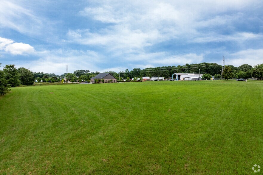 More Photos Of 00 Hands Mill Hwy, Rock Hill Land For Lease