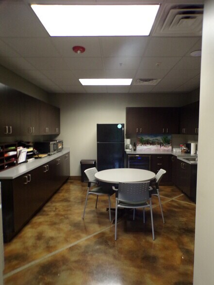 More Photos Of 19720 Jetton Rd, Cornelius Office For Lease