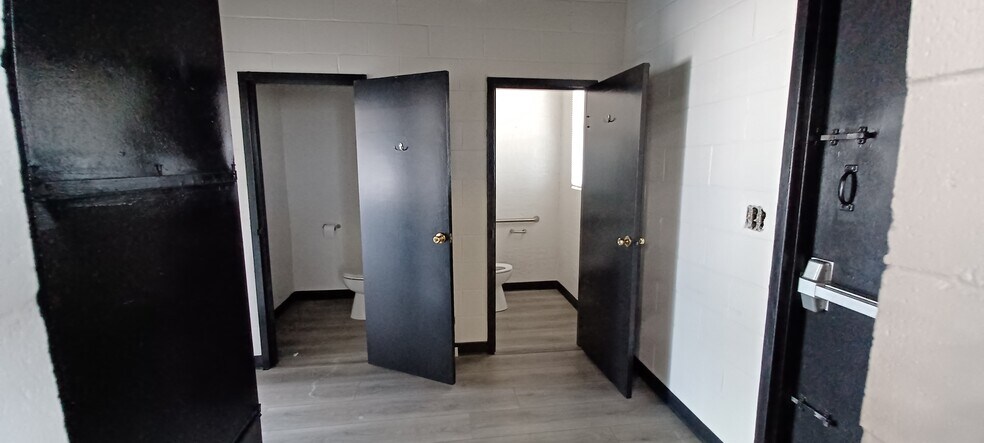 More Photos Of 2623 Lebanon Pike, Nashville Medical For Lease