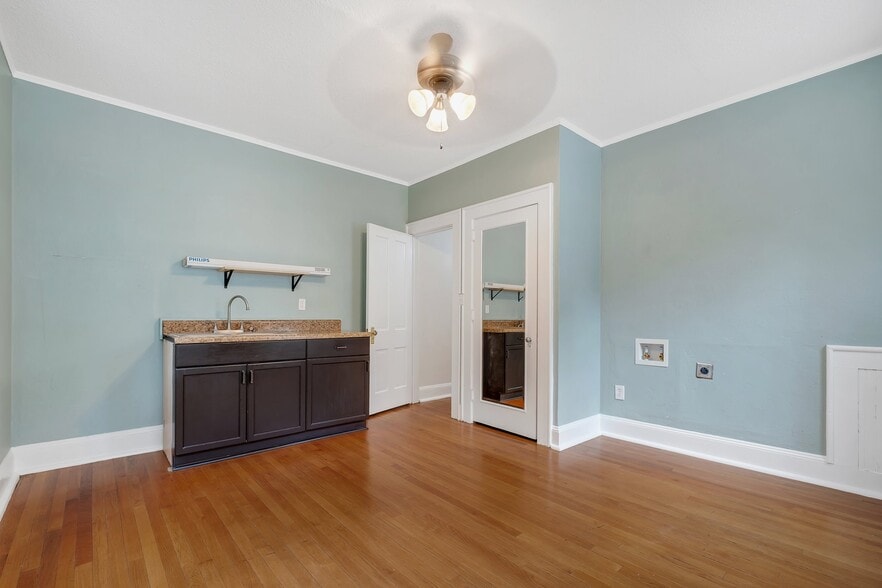 More Photos Of 259 E 7th Ave, Tallahassee Office For Sale