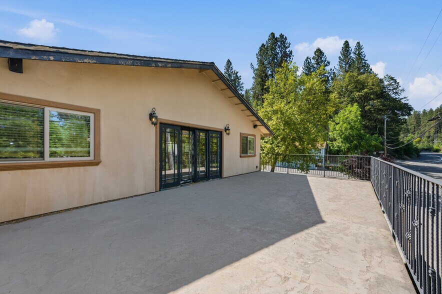 More Photos Of 450 Colfax Ave, Grass Valley Restaurant For Sale