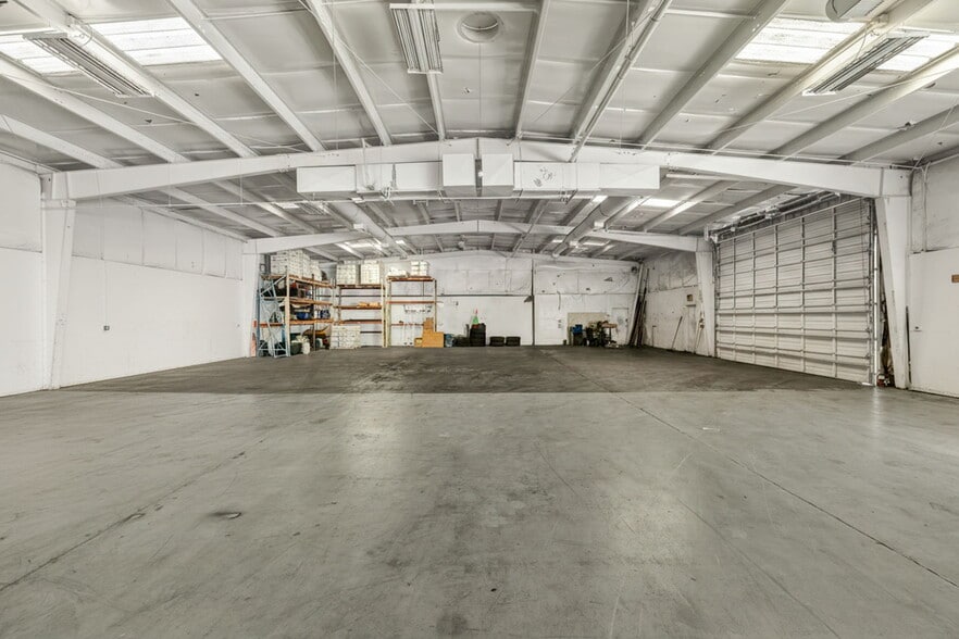 More Photos Of 2020 Taylor Rd, Roseville Industrial For Lease