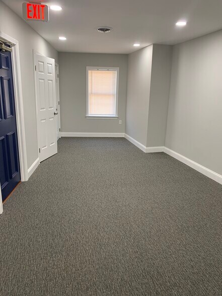 More Photos Of 129 W Patrick St, Frederick Office Residential For Lease