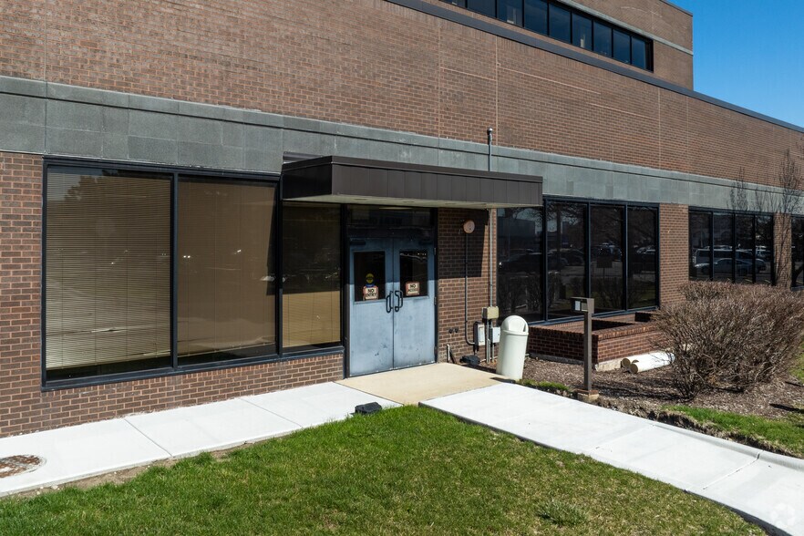 More Photos Of 9400 S Cicero Ave, Oak Lawn Medical For Sale