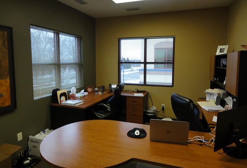 More Photos Of 3525 Plymouth Blvd, Plymouth Office Residential For Lease