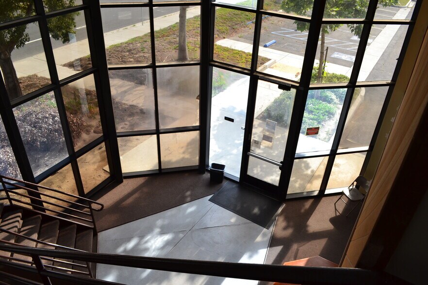 More Photos Of 1690 Universe Cir, Oxnard Medical For Lease