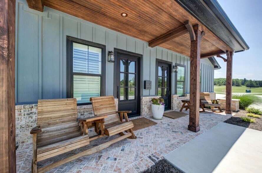 More Photos Of 2482 N Trinity St, Decatur Apartments For Sale